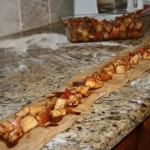 Apple challah stuffed with cinnamon apples