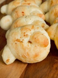Garlic Bread Knots