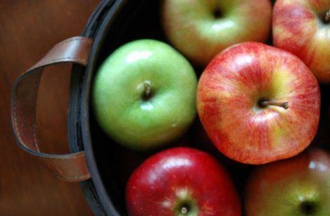 whole foods apple sale